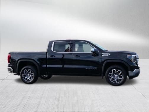 Onyx Black 2026 GMC Sierra 1500 SLE