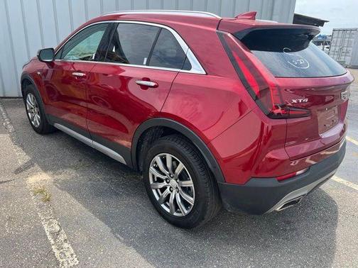 Cayenne Red Tintcoat 2022 Cadillac XT4 Premium Luxury