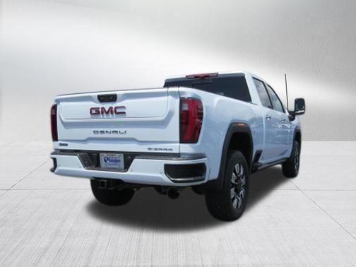 Glacier White Tricoat 2026 GMC Sierra 2500 Denali