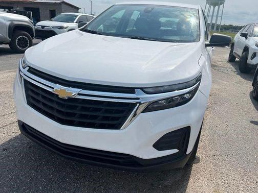 Summit White 2023 Chevrolet Equinox LS
