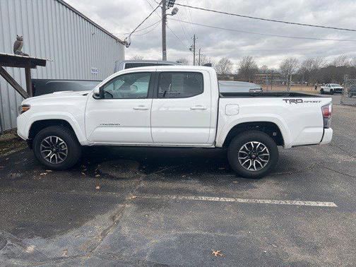 2021 Toyota Tacoma TRD Sport