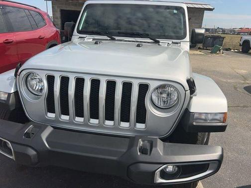 2023 Jeep Wrangler 4-Door Sahara 4x4