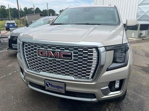 Pearl Beige Metallic 2024 GMC Yukon XL Denali