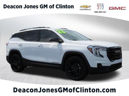 2023 GMC Terrain SLT