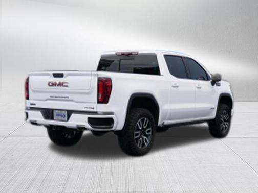 Summit White 2024 GMC Sierra 1500 AT4