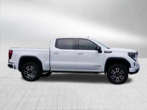 Summit White 2024 GMC Sierra 1500 AT4