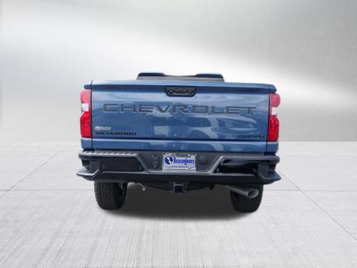 2025 Chevrolet Silverado 2500 Custom