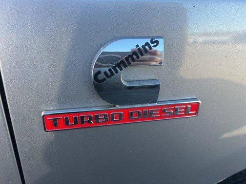 2022 RAM 3500 Tradesman Crew Cab 4x4 8' Box