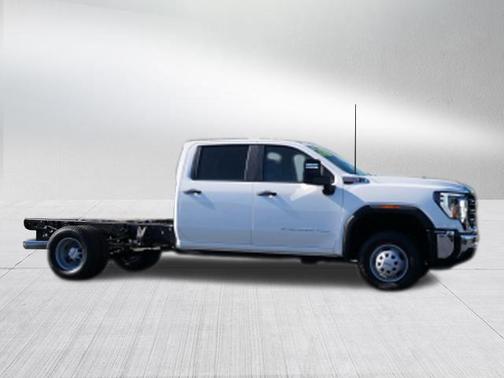 Summit White 2026 GMC Sierra 3500 Base