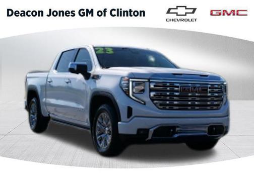 White Frost Tricoat 2023 GMC Sierra 1500 Denali