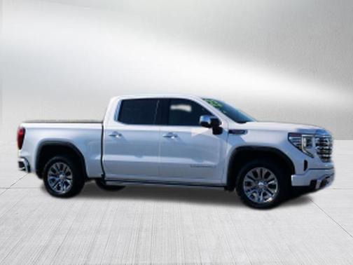 White Frost Tricoat 2023 GMC Sierra 1500 Denali