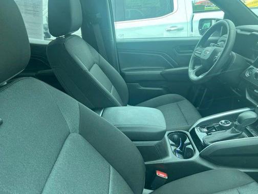 Summit White 2026 Chevrolet Colorado Trail Boss