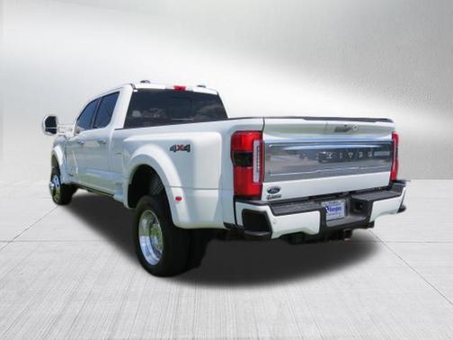 Star White Metallic Tri-Coat 2024 Ford F-450 Limited