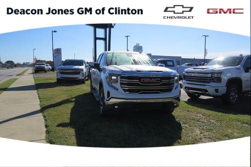 Summit White 2024 GMC Sierra 1500 SLT
