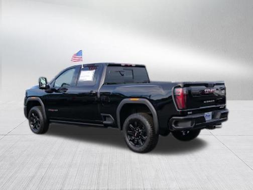 Onyx Black 2026 GMC Sierra 2500 AT4