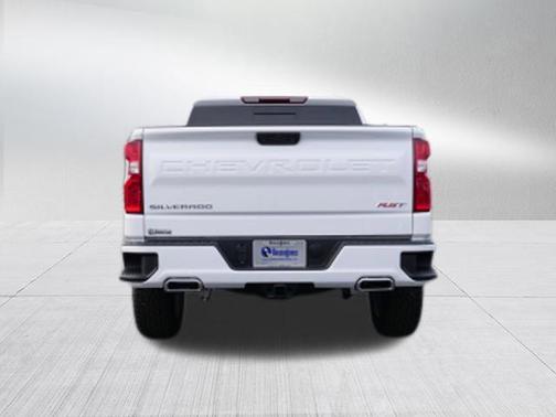 Summit White 2026 Chevrolet Silverado 1500 RST