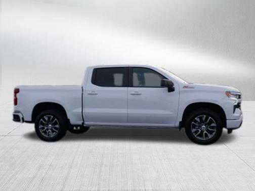 Summit White 2026 Chevrolet Silverado 1500 RST