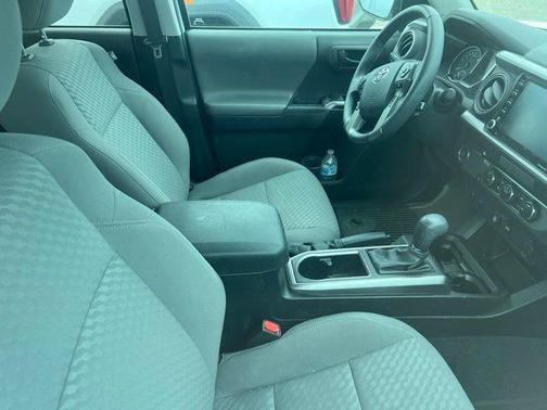 Ice Cap 2023 Toyota Tacoma TRD Sport