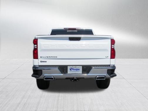 Summit White 2026 Chevrolet Silverado 1500 LT