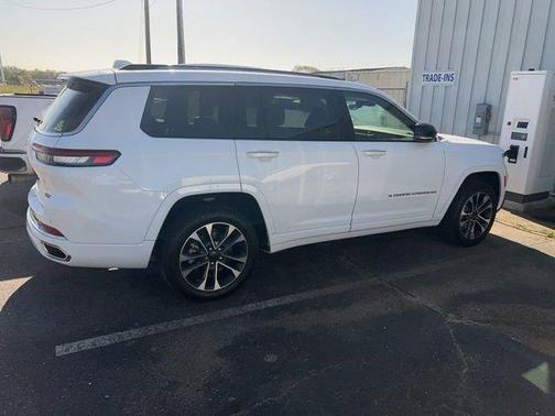 2022 Jeep Grand Cherokee L Overland