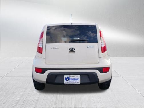 2013 Kia Soul Base