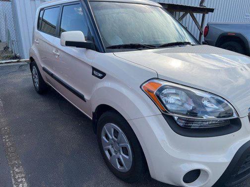 2013 Kia Soul Base