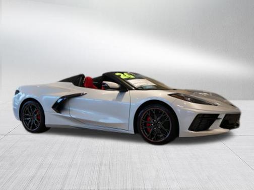 Blade Silver Metallic 2026 Chevrolet Corvette Stingray w/1LT