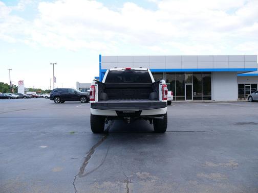 Star White Metallic Tri-Coat 2022 Ford F-150 Limited