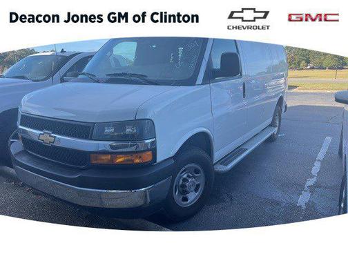 2024 Chevrolet Express 2500 RWD 2500 Regular Wheelbase WT