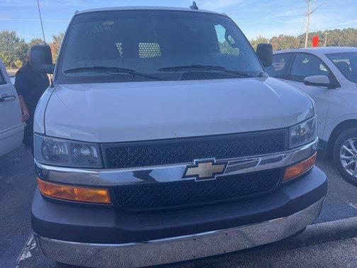 2024 Chevrolet Express 2500 RWD 2500 Regular Wheelbase WT