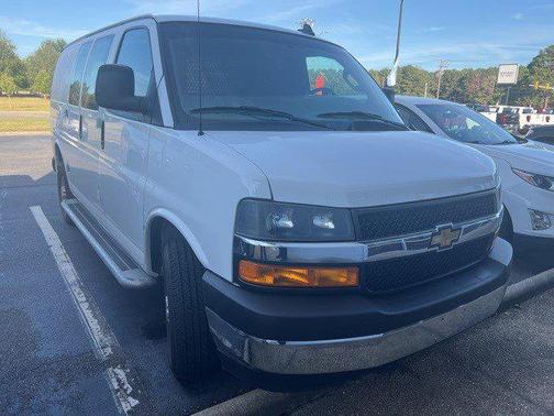 2024 Chevrolet Express 2500 RWD 2500 Regular Wheelbase WT