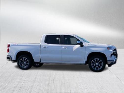 Summit White 2026 Chevrolet Silverado 1500 LT