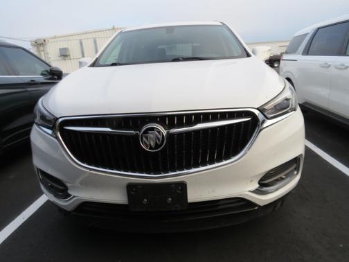 Summit White 2018 Buick Enclave Essence