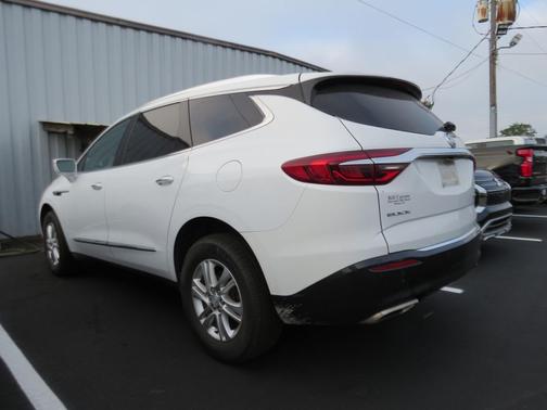 Summit White 2018 Buick Enclave Essence