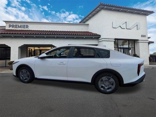 2025 Kia K4 LX
