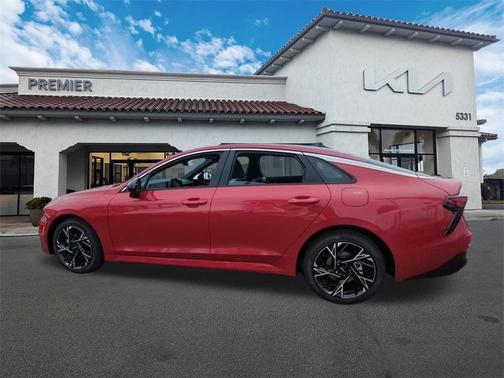 2025 Kia K5 GT-Line