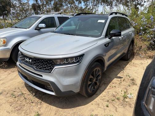 Gray 2022 Kia Sorento X-Line EX