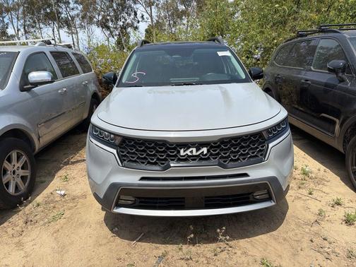 Gray 2022 Kia Sorento X-Line EX