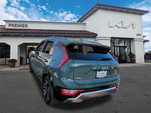 2025 Kia Niro EX Touring