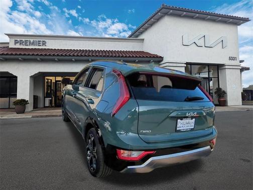 2025 Kia Niro EX Touring