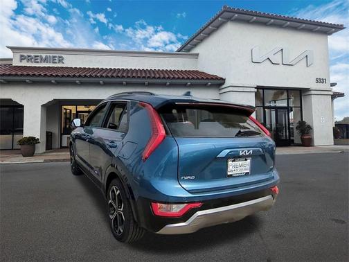 2025 Kia Niro EX Touring