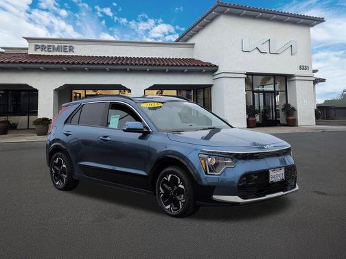 Mineral Blue 2023 Kia Niro EV Wind