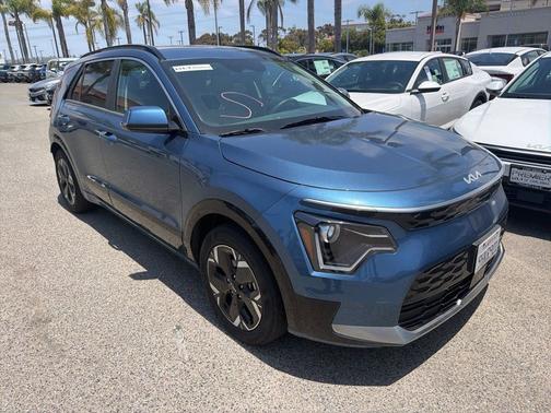 Mineral Blue 2023 Kia Niro EV Wind
