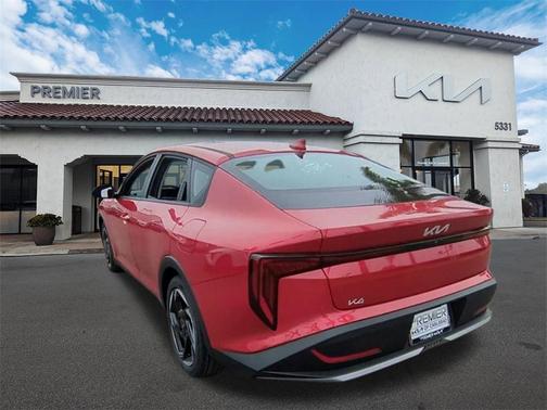 2025 Kia K4 EX
