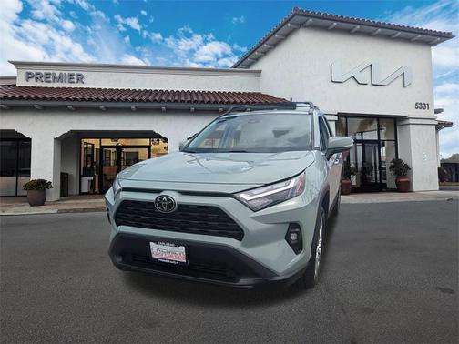 2022 Toyota RAV4 XLE Premium