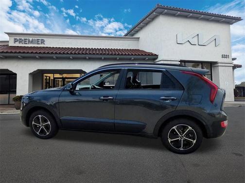 2025 Kia Niro EX