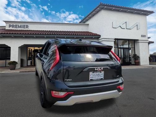 2025 Kia Niro EX