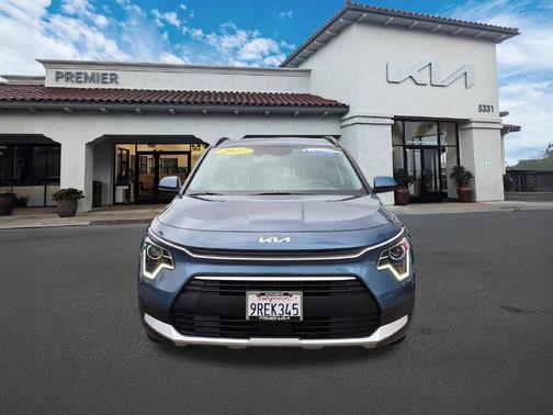 Mineral Blue 2025 Kia Niro EX