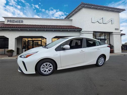 2020 Toyota Prius L