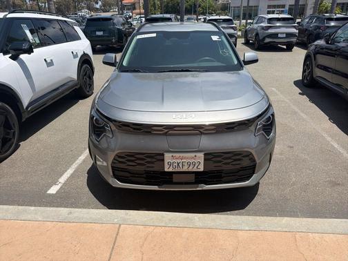 Steel Gray 2023 Kia Niro EV Wind